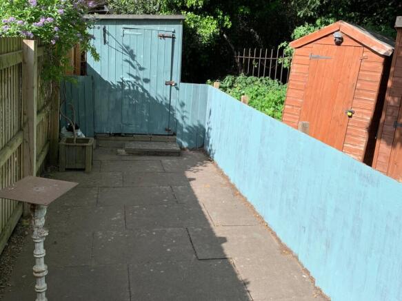 Photo 11