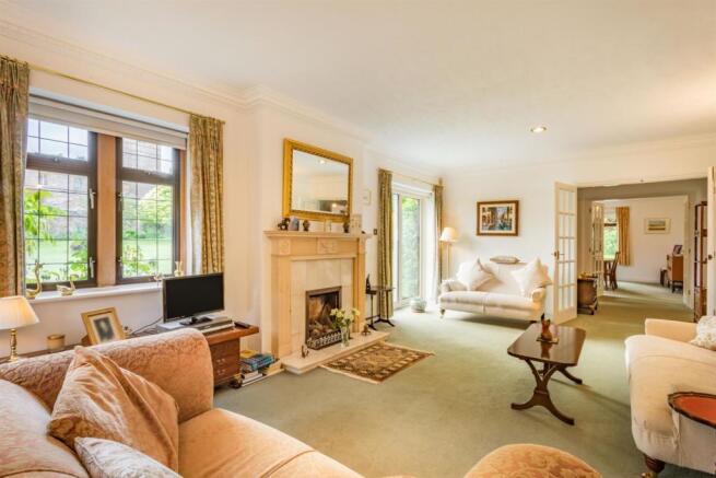 8505252-interior13.jpg