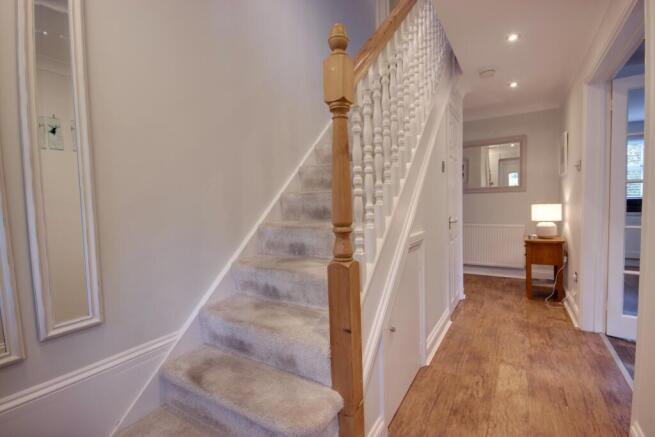 4 bed Detached for sale Image 5