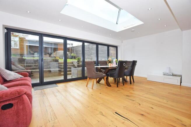 Barnaby Terrace, Rochester photo 4