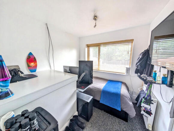 3 bed Semi-Detached for sale Image 7