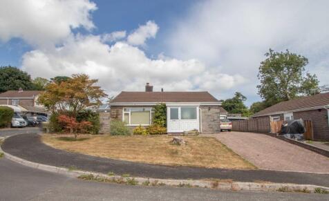 Lopes Road, Dousland, PL20