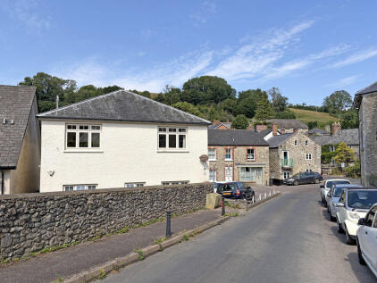 The Square, Branscombe