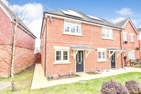 Nightjar Close, Farnborough, Hampshire, GU14