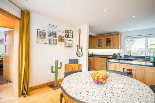 Dining Kitchen
