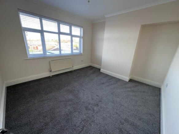 1 bed Flat to rent Image 5