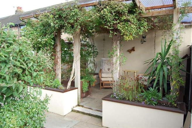covered sitting area