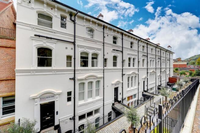 4a Queens Drive (14)