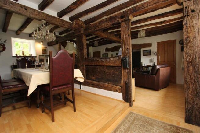 Dining Room & Lounge.jpg