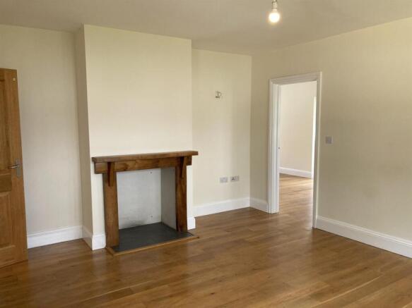 Living Room  2.jpg