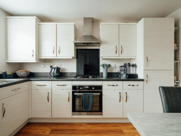 Kitchen / Breakfast Room