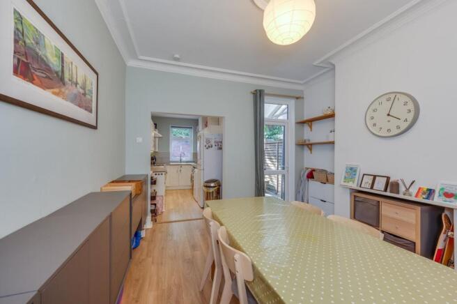 3 bed Terraced for sale Image 9