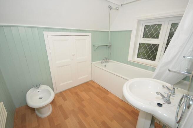 Family bathroom