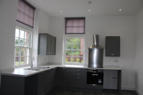 Flat 6, Lluesty Gardens, Milwr CH8 7FL