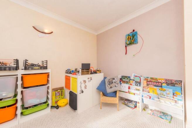 Photo 12