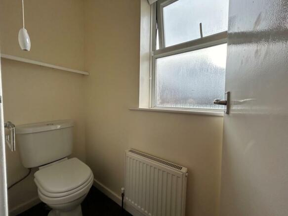 SEPARATE WC
