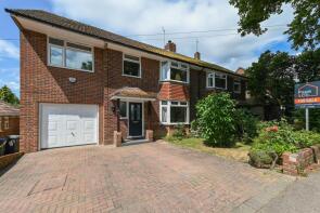 17, Hales Drive, Canterbury CT2 7AB