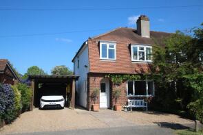 7, Barnett Close, Leatherhead KT22 7DW