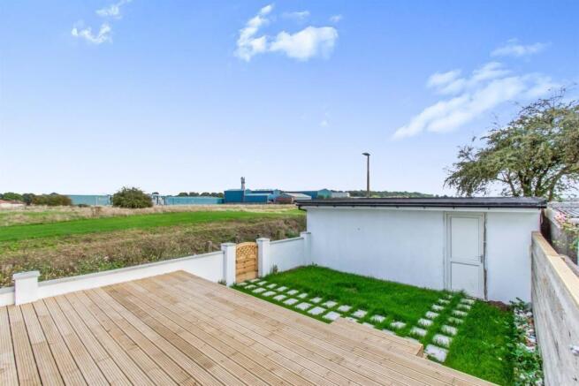 3 bed House for sale Image 6