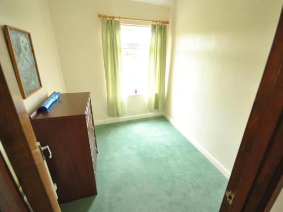 FRONT BEDROOM 3