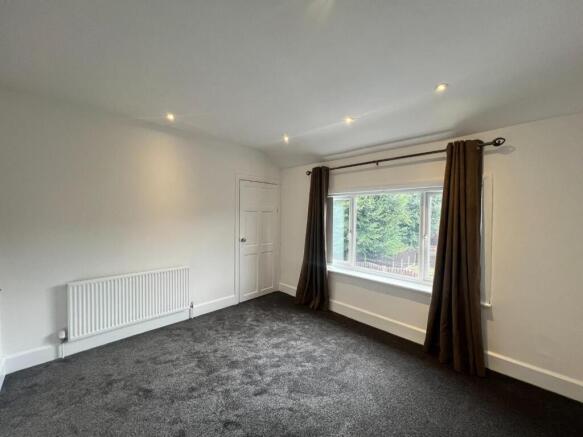 2 bed House to rent Image 7