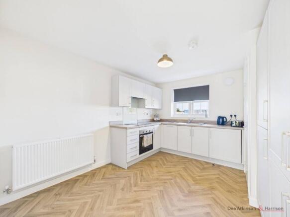 Kitchen/Dining Area