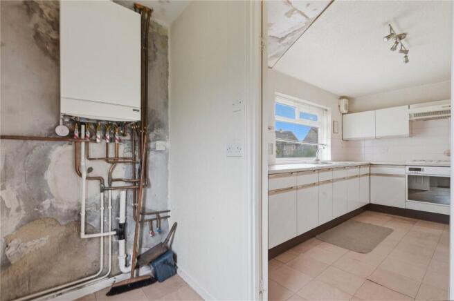2 bed Semi-Detached for sale Image 6