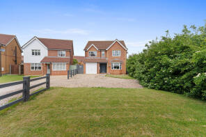 8, Violet Close, Cleethorpes DN35 0SP