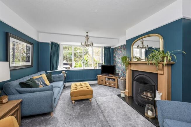 Rectory Gardens, 7-002.JPG