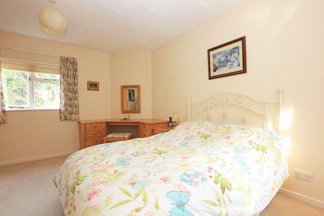 2 bed Terraced for sale Image 9