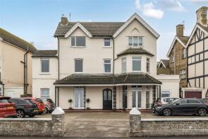 Flat 4, 11, Sea Road, Westgate-on-sea CT8 8SA