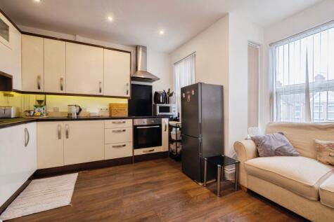 Woodville Road, Exmouth, EX8