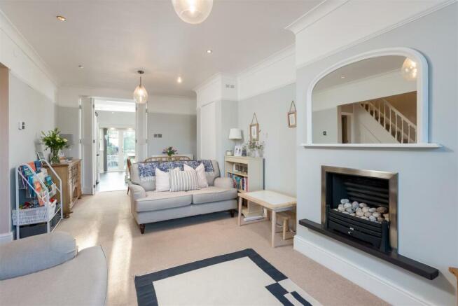 36 Gresham Avenue living room 2.jpg