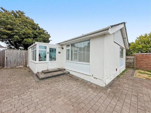 Three bedroom detached bungalow
