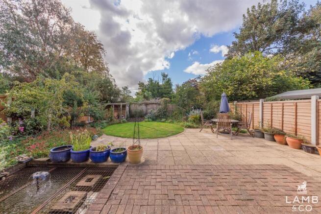 REAR GARDEN: