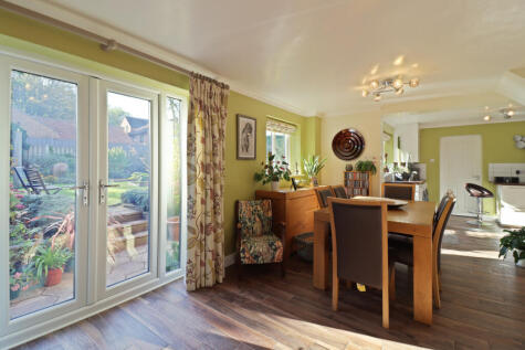 Rectory Gardens, Todwick, S26