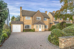 64, The Broadway, Oadby LE2 2HE
