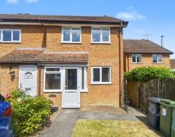 10, Webb Close, Basingstoke RG24 8XU