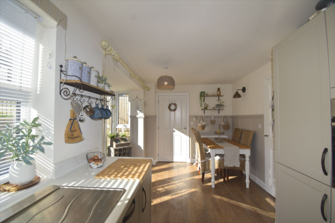 Fitted Dining Kitchen
