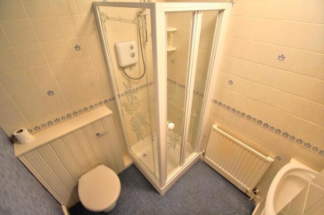 En-suite 2