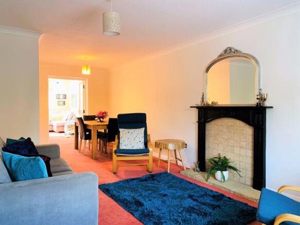 Living/Dining ...