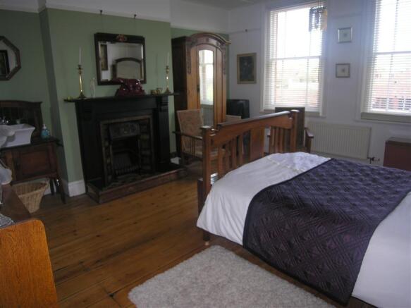 Photo 5