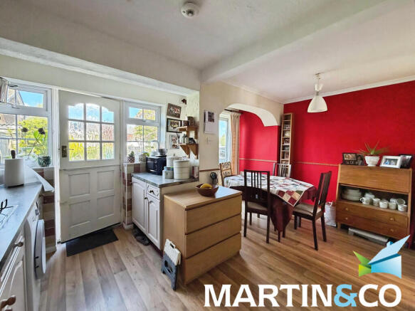 3 bed Semi-Detached for sale Image 7