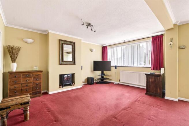 For Sale by Aspire Residential | Mendip Road