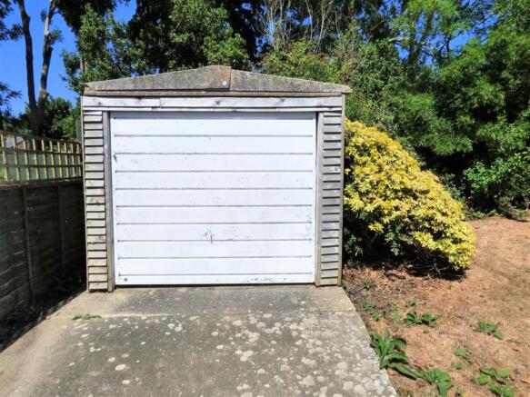 GARAGE.JPG