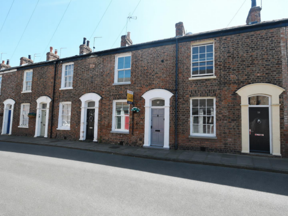 2 bed Terraced for sale in york