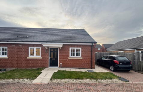 Lily Gardens Portland Wynd, Blyth