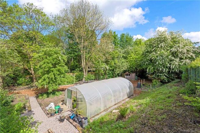 Poly-Tunnel