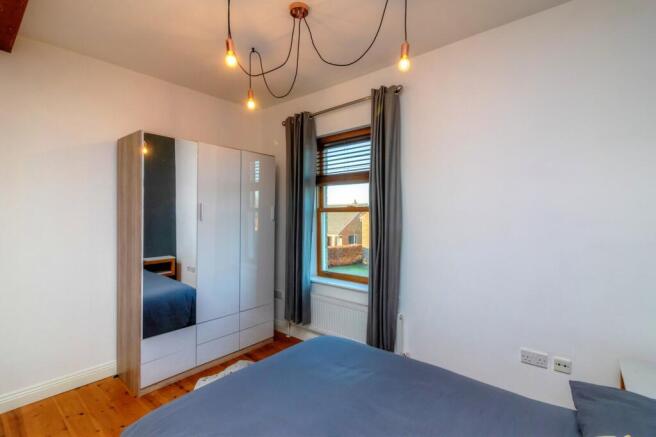 1 bed Apartment for sale Image 6