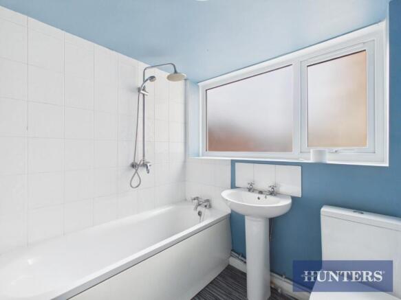 1 bed Apartment to rent Image 8